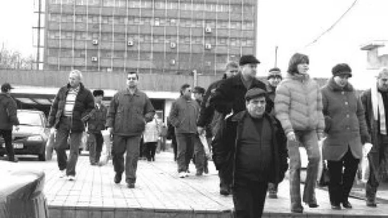 Noi cereri salariale!