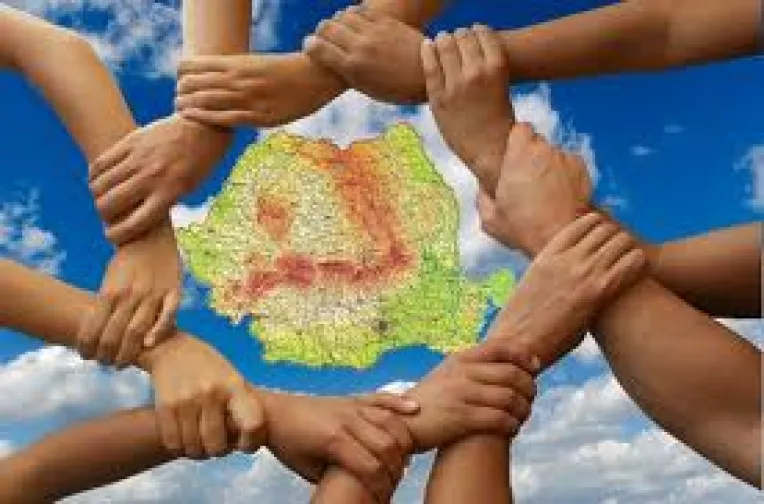 Noi, copii ai vrajbei, naruim azi ce au zidit pentru noi stramosii nostri acum un veac si jumatate