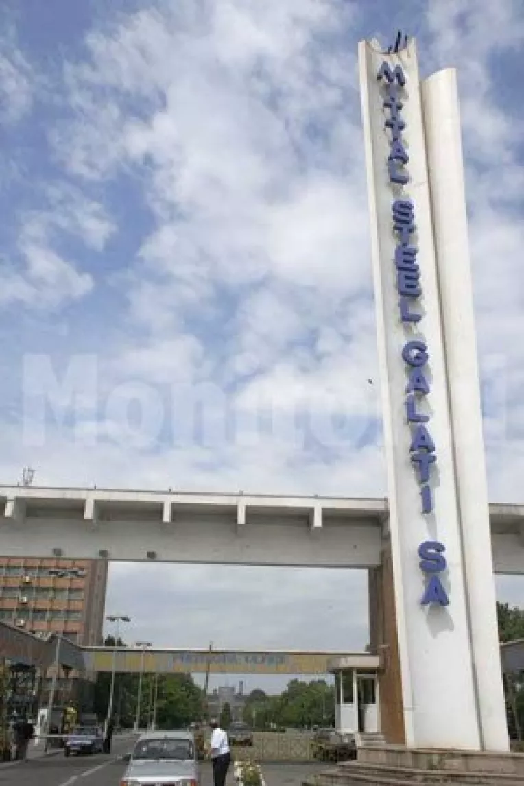 Nota de plata usturatoare pentru Combinat