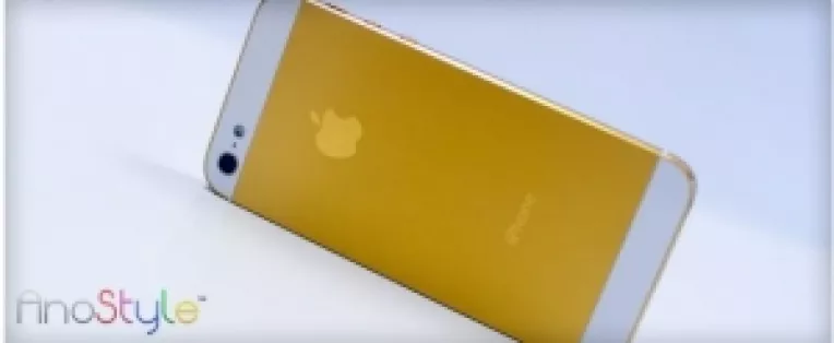 Noul model iPhone 5S va fi disponibil in trei culori: negru, alb si auriu