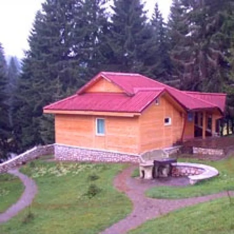 Oferte de turism pe ultima suta de metri