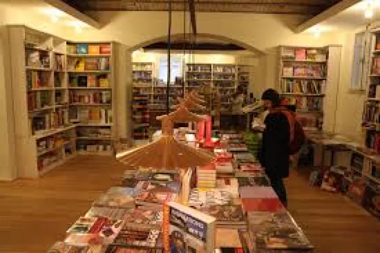 OGRADA: Targ de cultura, agricultura si carti bune de mancat, la Carturestui Verona