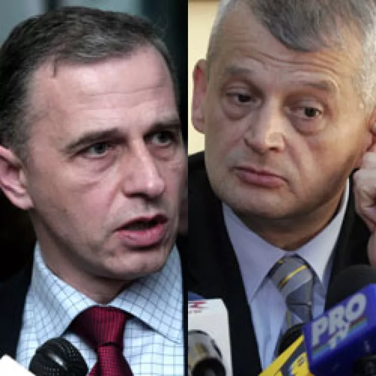 Oprescu scoate bisturiul!