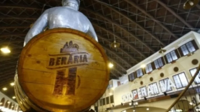 Orasul Berii in Pavilionul H din Parcul Herastrau: BERARIA H 