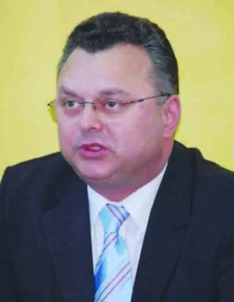 Orban, invitat sa lamureasca speculatiile. Dragomir: "Nu exista demiteri sau demisii in PNL Constanta"