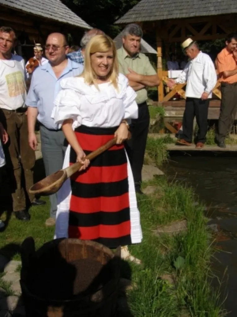 Orban: Udrea poate sa formuleze cate plangeri penale vrea, prezenta la audieri nu este facultativa