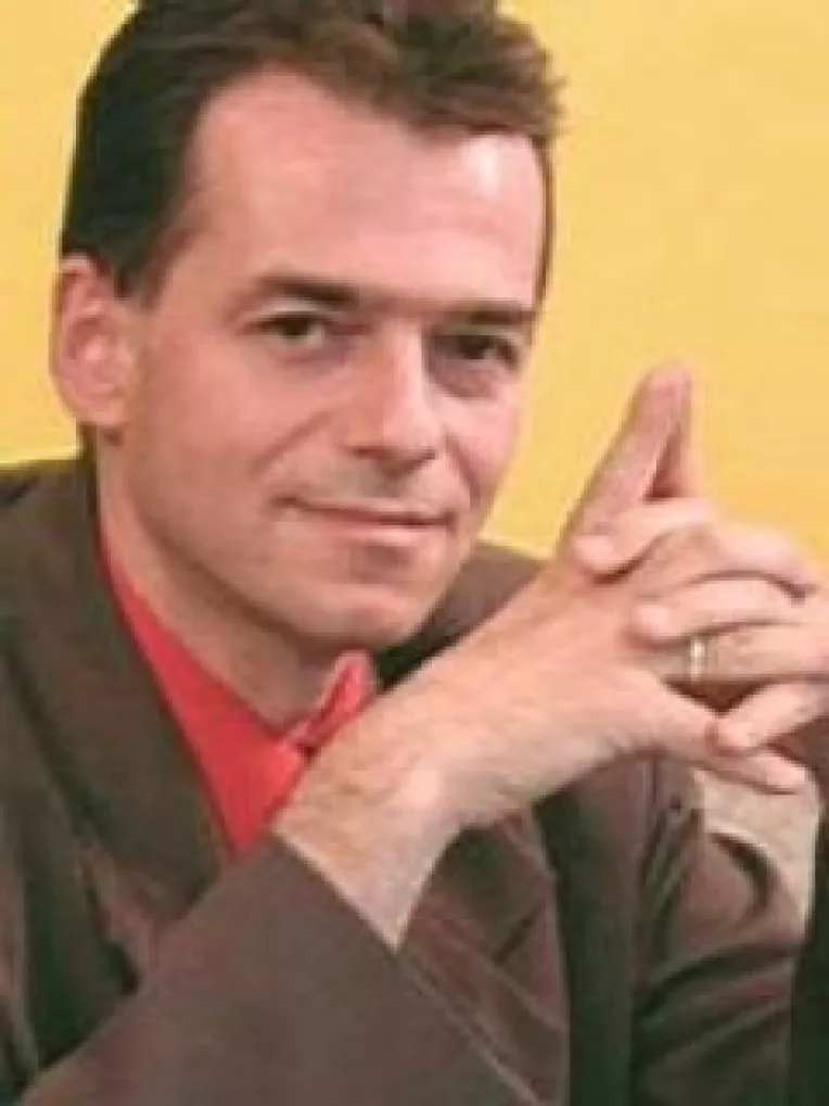 Orban vrea sa candideze la sefia PNL, numai daca Antonescu va castiga prezidentialele