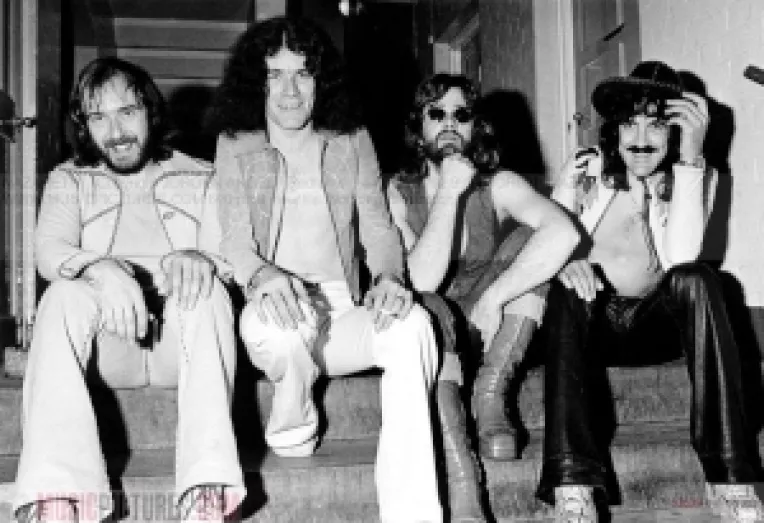 Pachete bilete + cazare, la METALHEAD Meeting 2014 bis, Nazareth si Sabaton