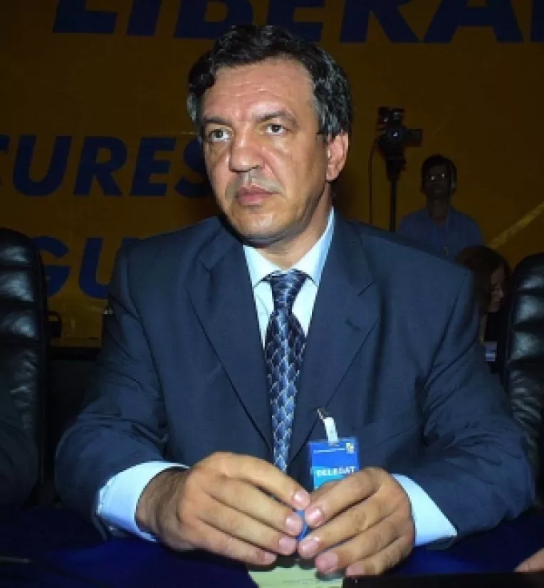 Pacuraru cere Senatului sa preia dosarul sau de la Cotroceni
