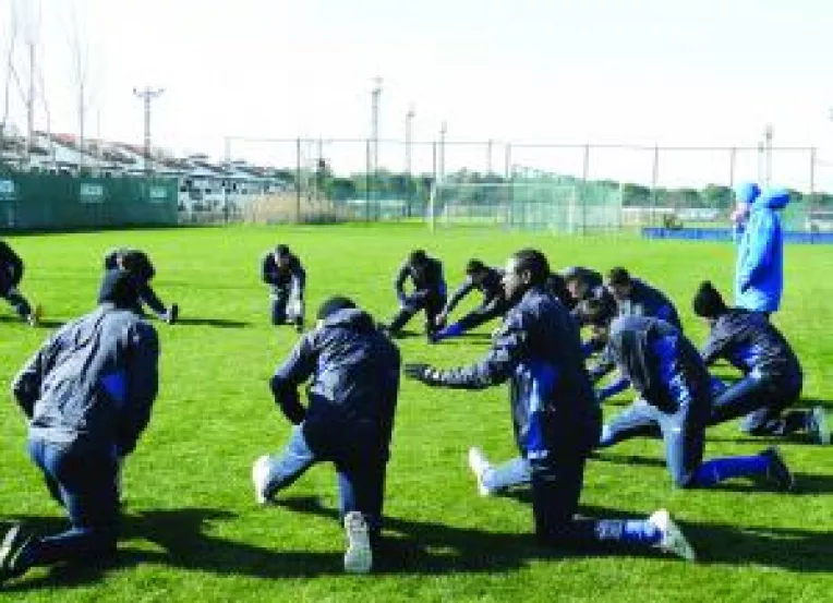 Pandurii, navetisti in Turcia