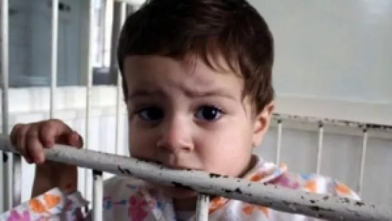 Parintii care isi vor abandona copiii vor risca sa faca puscarie