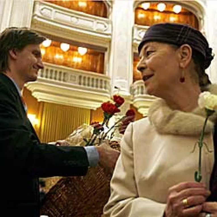 Parlamentarii au chiulit de la Ziua femeii