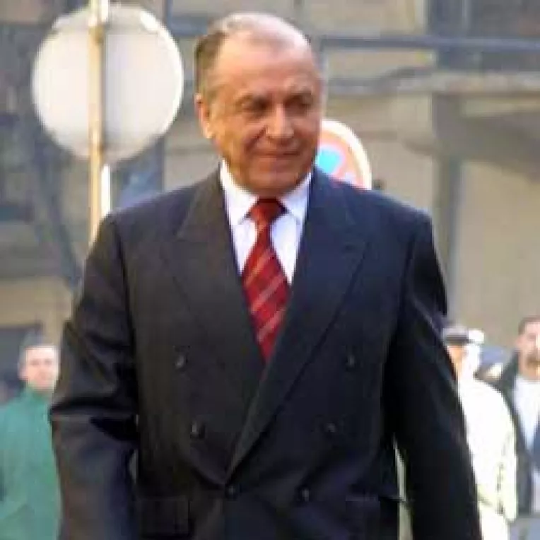 Partidul clonelor lui Ion Iliescu