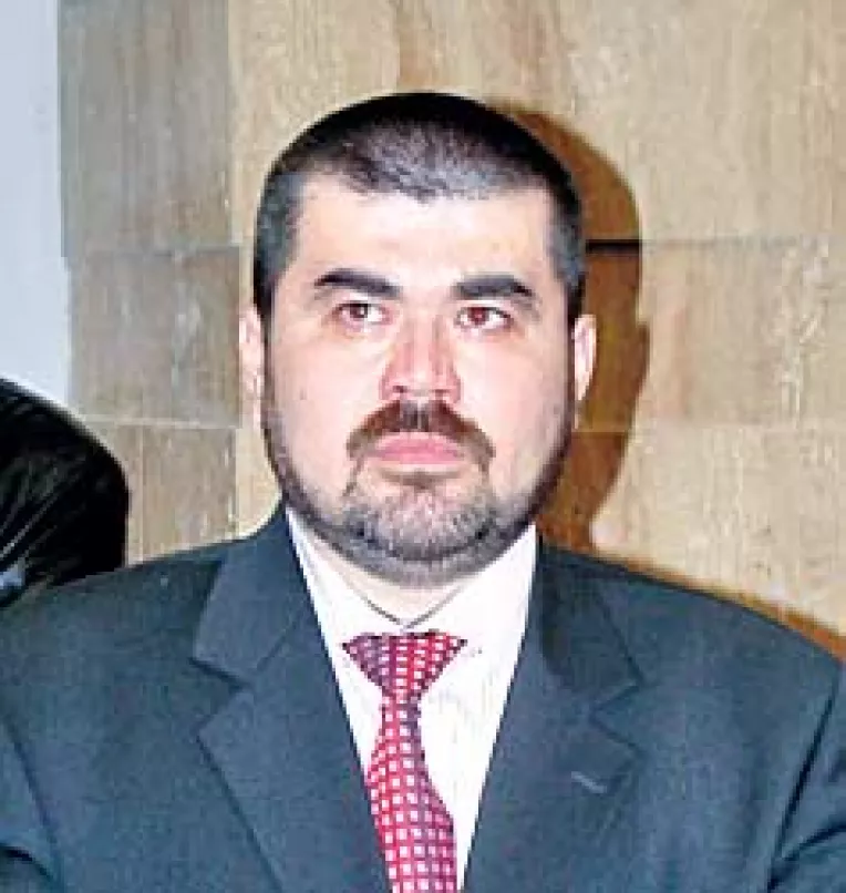 "Partidul Romania Mare va lua la europarlamentare peste 10%"