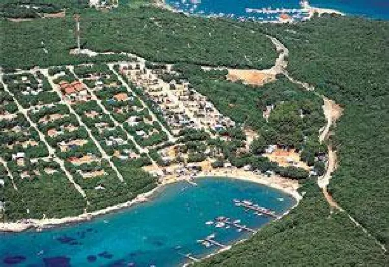 Patru localitati din Dolj si-au identificat parcelele agricole. Terenurile din Dolj au terminat sedintele foto