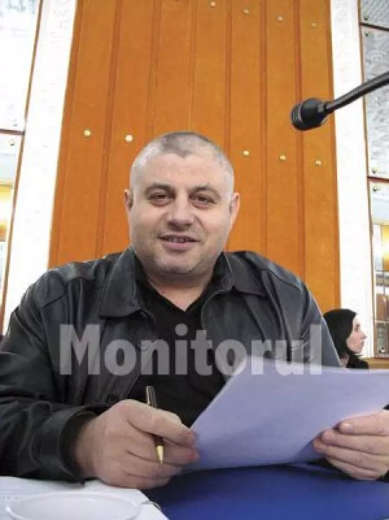 PC loveste in independentul Popa