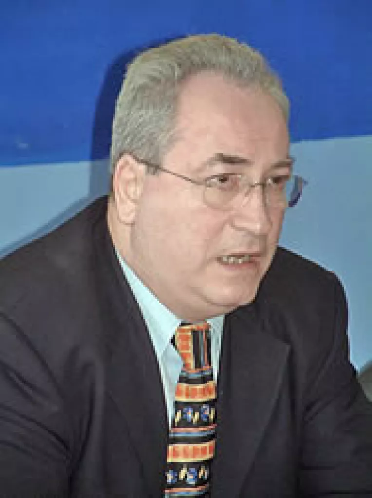 "PC se joaca cu focul si s-ar putea sa se friga"