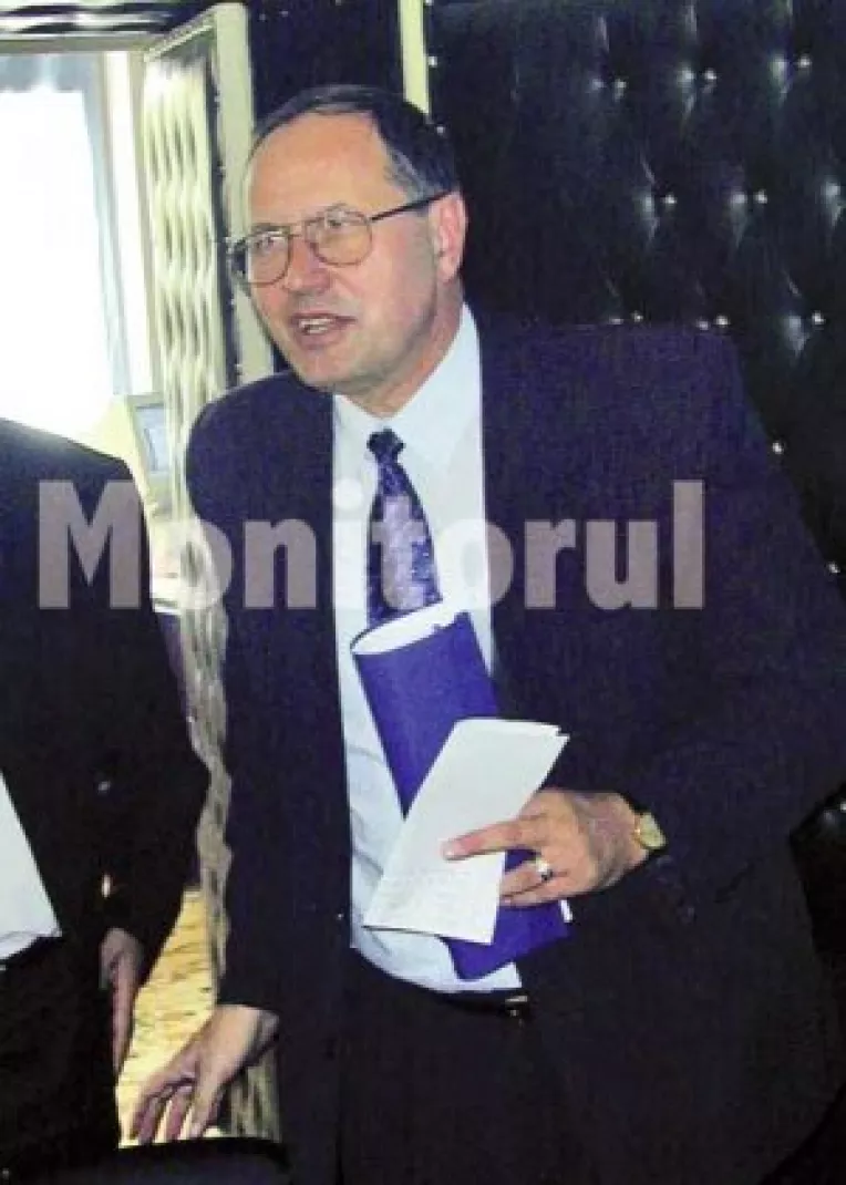 PD a "aranjat" o semnatura, dar PSD mai multe