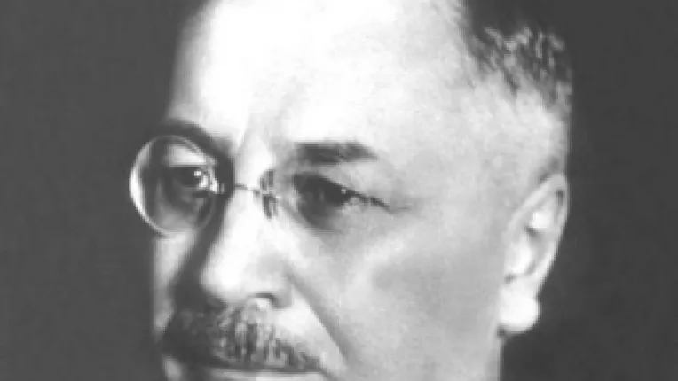 Pe 13 februarie 1880 s-a nascut sociologul Dimitrie Gusti, creatorul Muzeului Satului din Bucuresti
