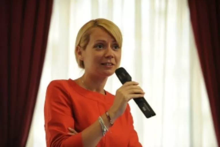 Pe langa eurodeputat si sotie de premier, Daciana Sarbu este si o excelenta gospodina 