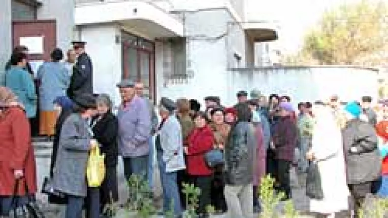 Pensii private obligatorii pentru romani