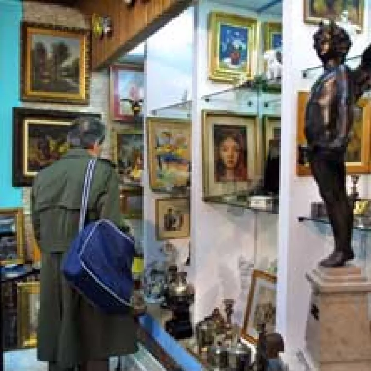 Pictura interbelica si contemporana, moda achizitiilor in 2005