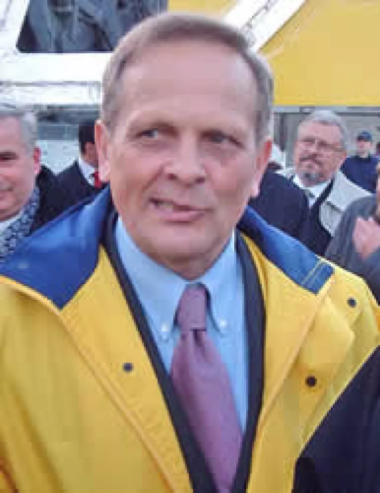 Platforma SS se lanseaza la hotelul IBIS, duminica