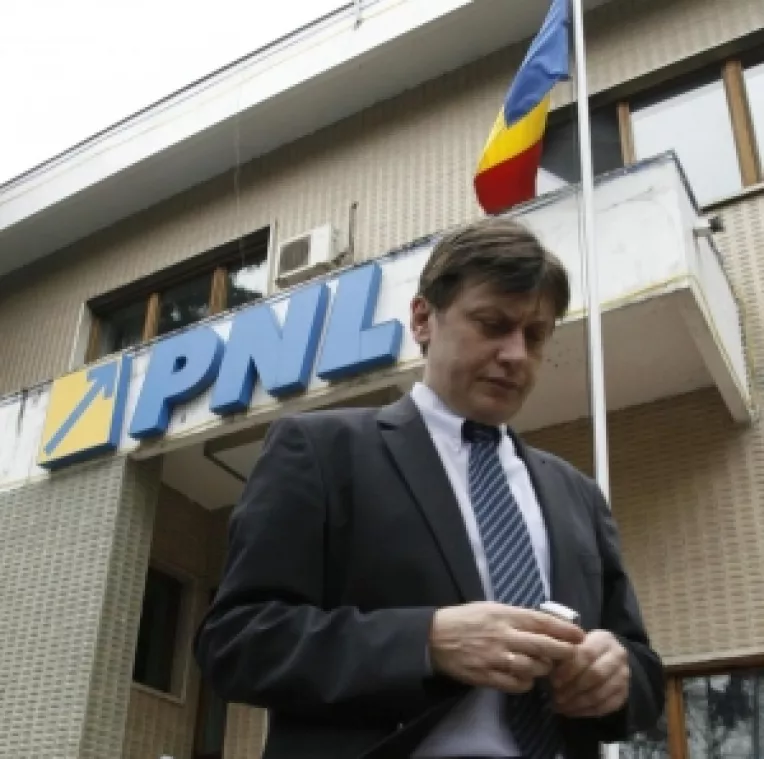 PNL: Congres extraordinar in perioada 5-7 martie 2010