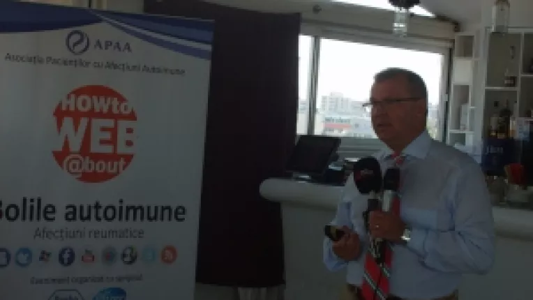 Poliartrita reumatoida afecteaza 1% din populatie, predominant sexul feminin, in decadele a patra si a cincea de viata
