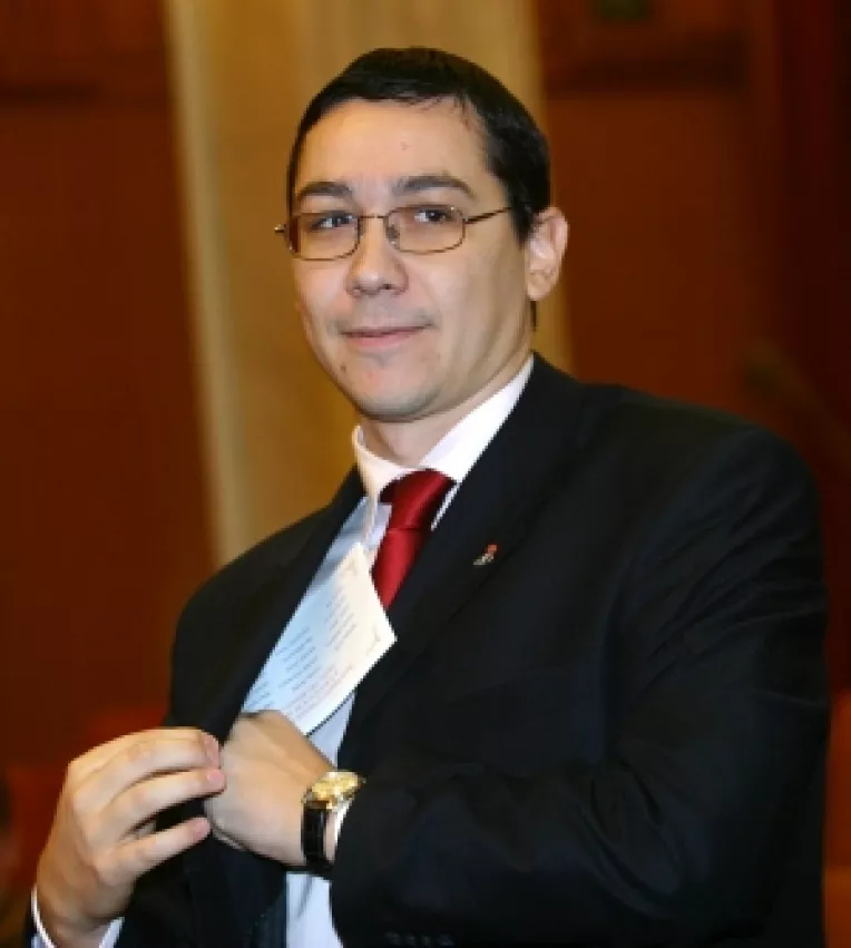 Ponta crede ca motiunea va clarifica situatia din PSD