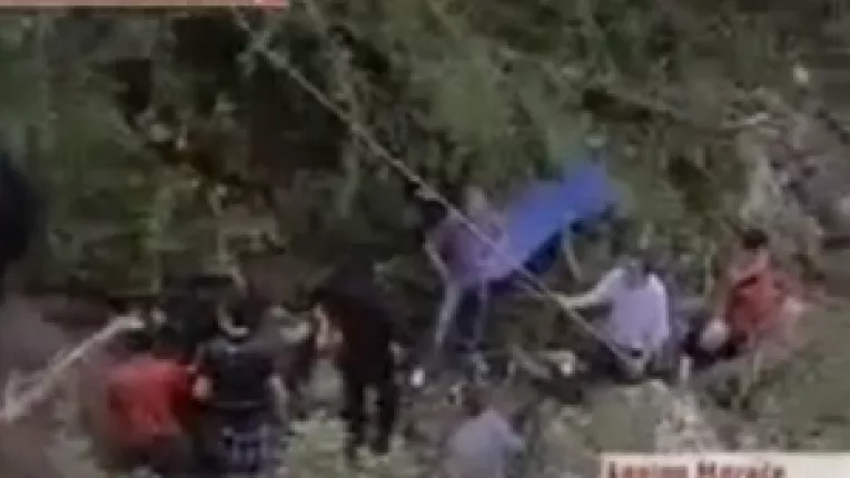 Povestea cutremuratoare a doi pensionari care au murit in autocarul mortii