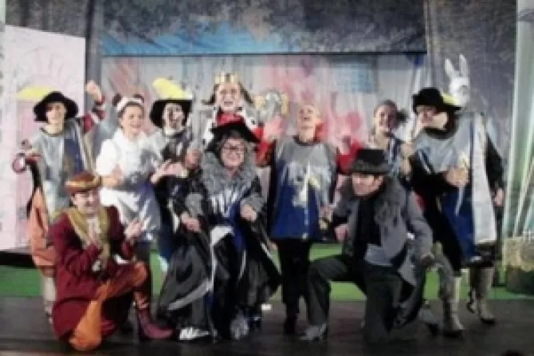 Premiera absoluta de Ziua Teatrului Excelsior: Marele Bal al Povestilor
