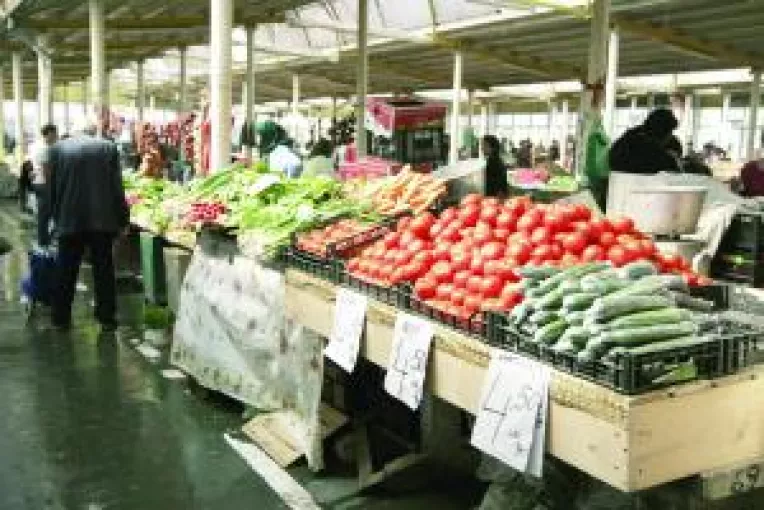 Preturi de sapte centimetri