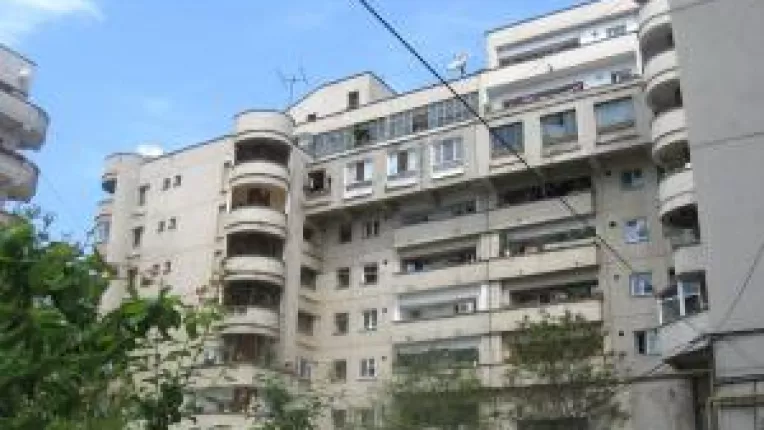 "Prima casa", construita in scandalul ipotecilor