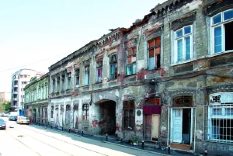 Primii 20 de proprietari de case nationalizate au fost despagubiti in bani