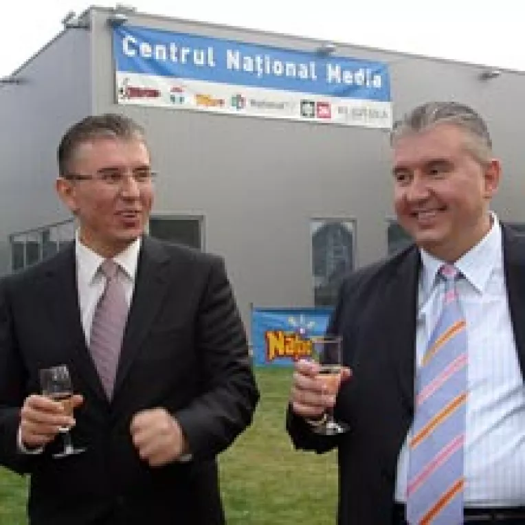 Primii 300 de milionari romani au echivalentul a 22% din PIB