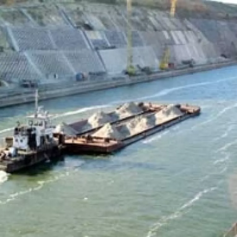 Proiectul lui Ceausescu, Canalul Dunare-Bucuresti a fost reinviat de Guvernul Tariceanu