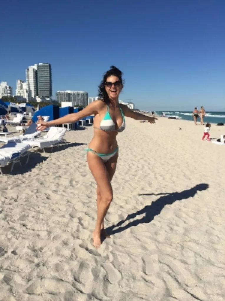 Ramona Badescu a ajuns in haina de blana la Miami