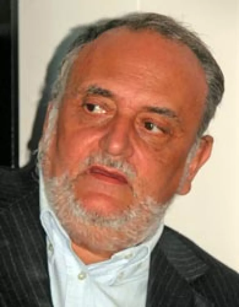 Rating stabil pentru grupul Rompetrol