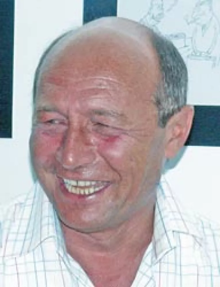 Razboiul dintre Basescu si Tariceanu se propaga pe toata scena politica