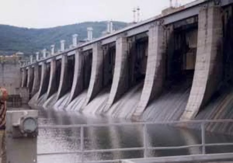 Reforma cu iz de jaf in sistemul energetic romanesc