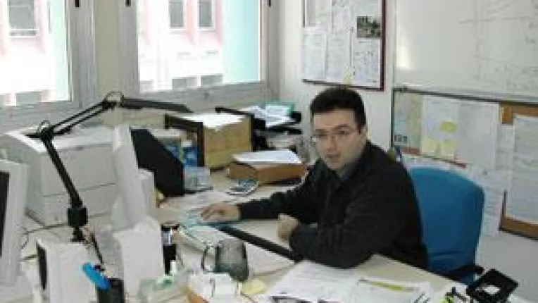 Relatiile cu colegii iti influenteaza cariera