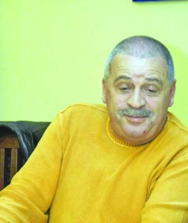 Rememorand dialogurile purtate cu Iorgus, pentru Minca, Tusac este in continuare Costel Busuioc