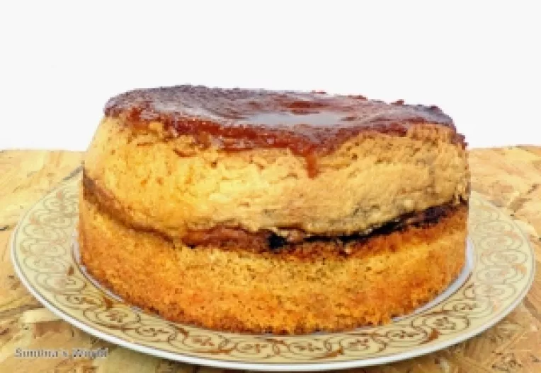 Reteta pentru masa de Florii: Tort cu crema de zahar ars