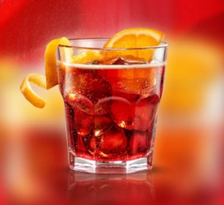 Retete inedite propuse de revista Beau Monde, pentru bautura Campari