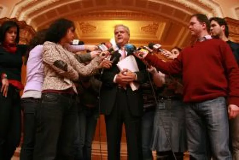 Retragere: Adrian Nastase nu mai candideaza la nicio functie in PSD