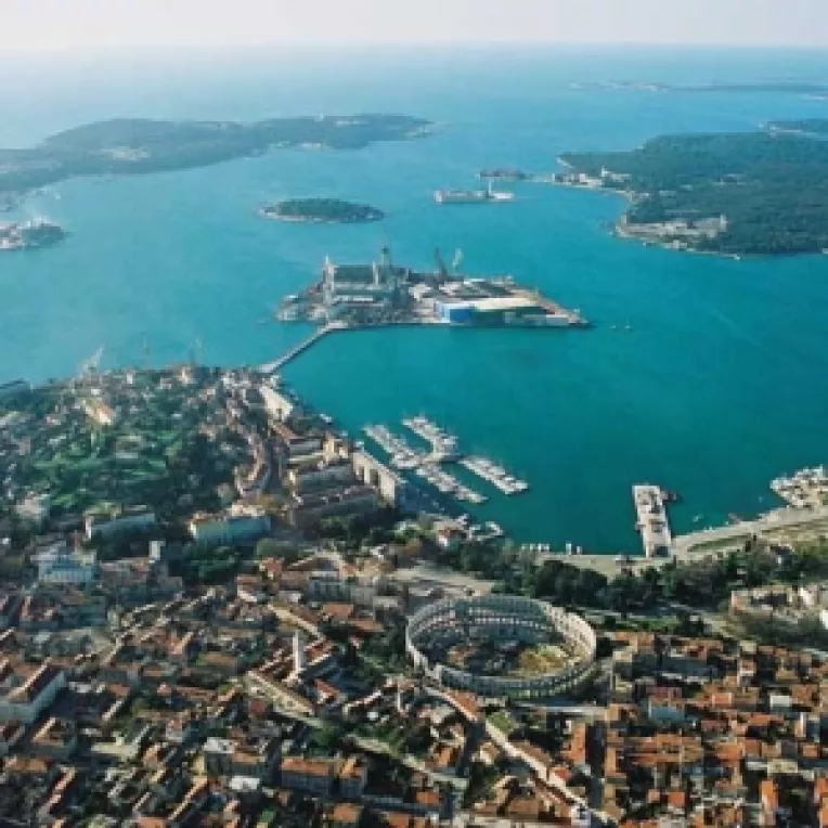 Romanii calatoresc din ce in ce mai mult, atat in tara, cat si in strainatate