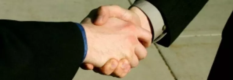 Romanii, cei mai rai parteneri de afaceri