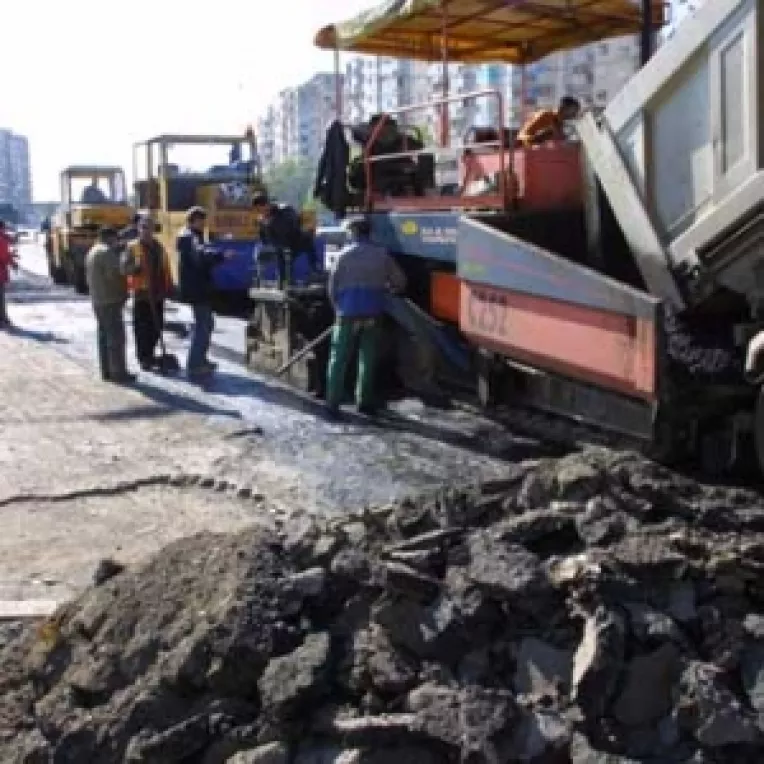 Romanii, din ce in ce mai muncitori
