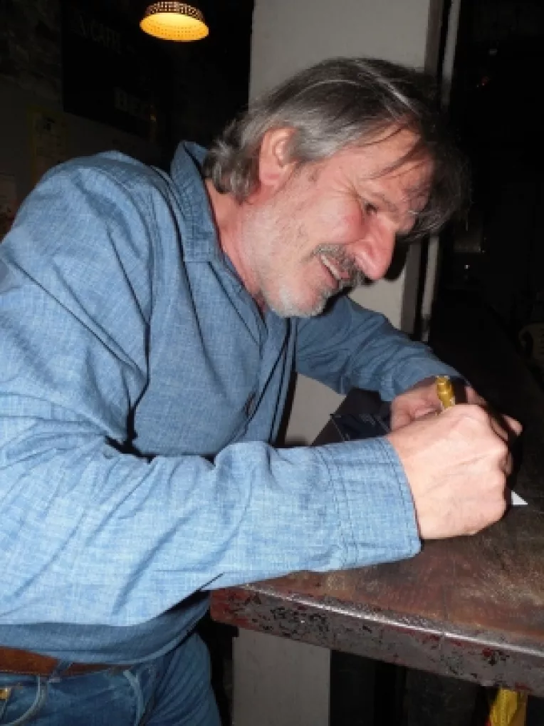 Romeo Mocanu: Albumul Grau pazit de maci este primul si contine opt piese compuse de mine!